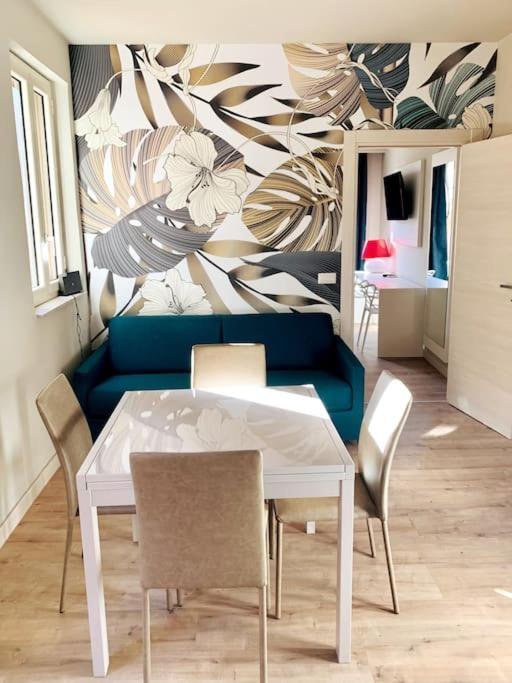 Alex Charme Central Apartments - Corso Umberto 타오르미나 외부 사진